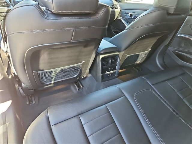 Thumbnail: 2021 BMW 3 Series - 27