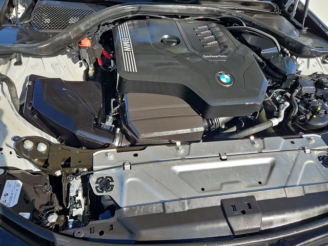 Thumbnail: 2024 BMW 3 Series - 9
