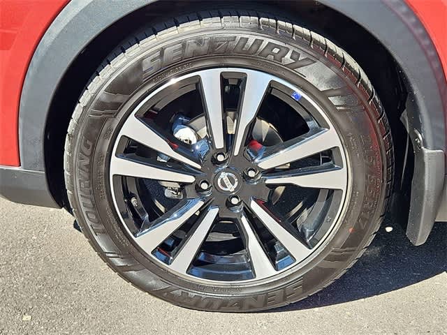 Thumbnail: 2018 Nissan Kicks - 8