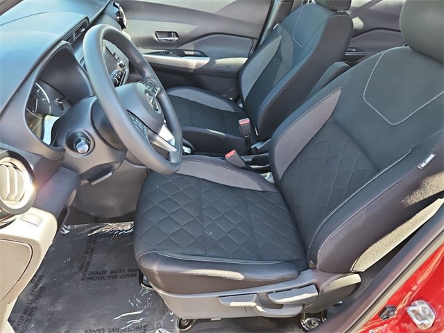 Thumbnail: 2018 Nissan Kicks - 11