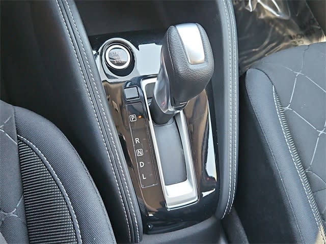 Thumbnail: 2018 Nissan Kicks - 16