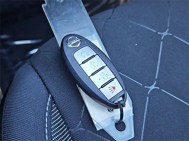 Thumbnail: 2018 Nissan Kicks - 19