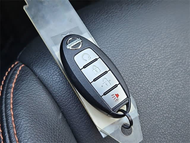 Thumbnail: 2020 Nissan Kicks - 18