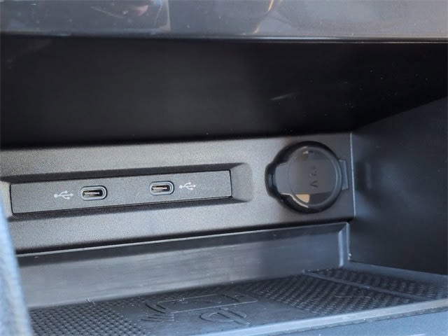 Thumbnail: 2023 Volkswagen Tiguan - 37