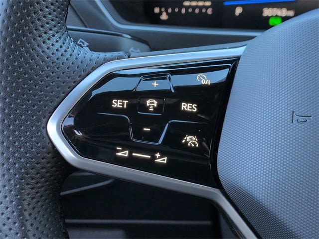 Thumbnail: 2023 Volkswagen Tiguan - 32