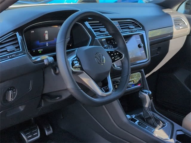 Thumbnail: 2023 Volkswagen Tiguan - 2