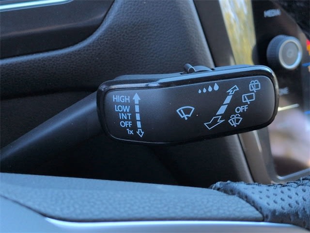 Thumbnail: 2023 Volkswagen Tiguan - 34