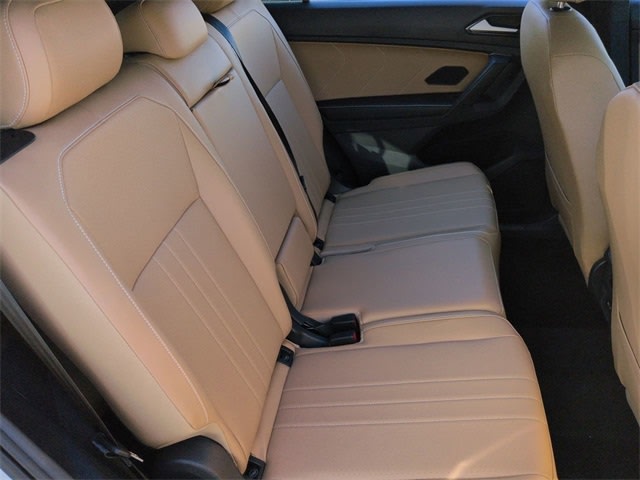 Thumbnail: 2023 Volkswagen Tiguan - 29