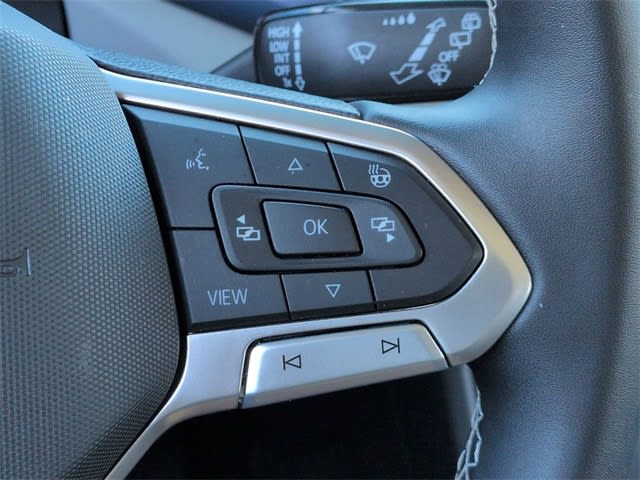 Thumbnail: 2022 Volkswagen Taos - 33