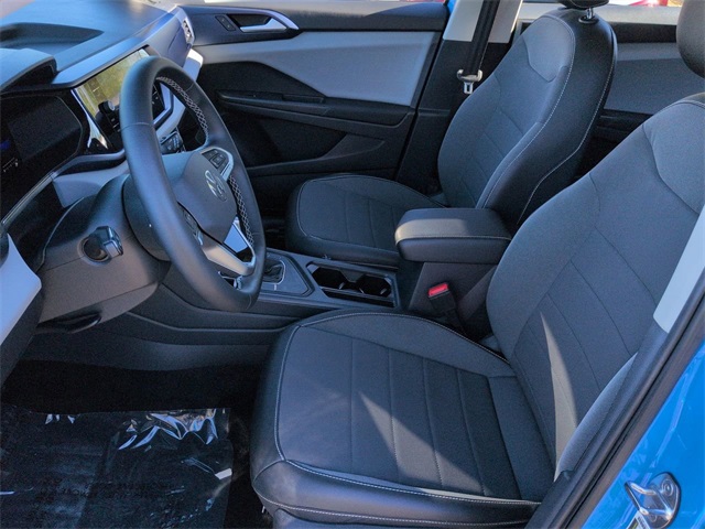 Thumbnail: 2022 Volkswagen Taos - 11