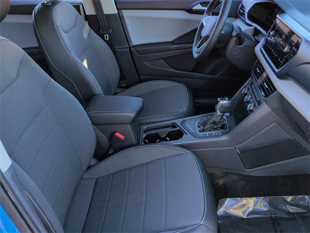 Thumbnail: 2022 Volkswagen Taos - 12