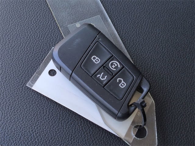 Thumbnail: 2022 Volkswagen Taos - 19