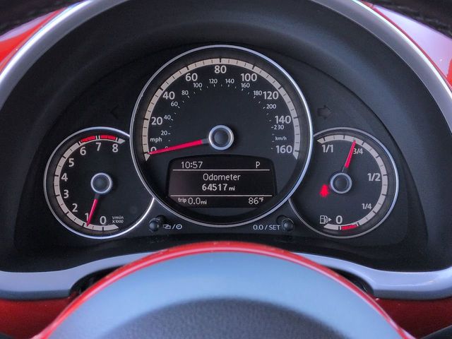 Thumbnail: 2016 Volkswagen Beetle - 32