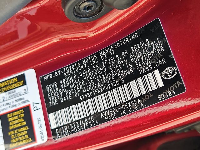 Thumbnail: 2017 Toyota Camry - 18