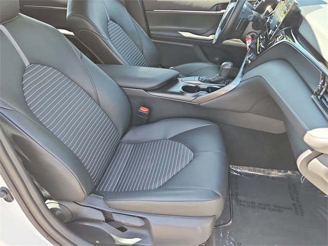 Thumbnail: 2024 Toyota Camry - 12