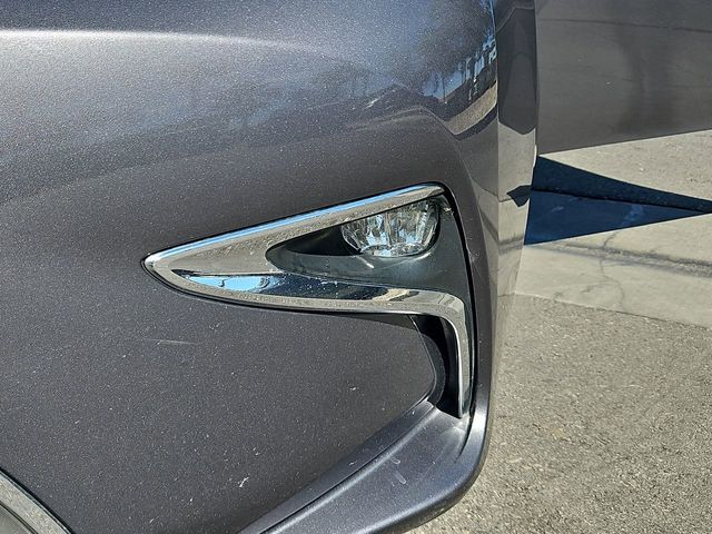 Thumbnail: 2017 Lexus ES - 7