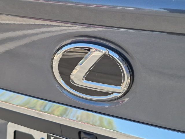 Thumbnail: 2023 Lexus ES - 7