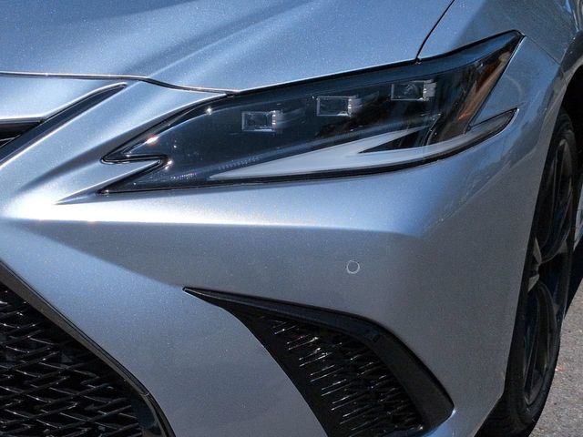 Thumbnail: 2023 Lexus ES - 25