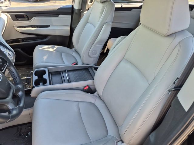 Thumbnail: 2019 Honda Odyssey - 11