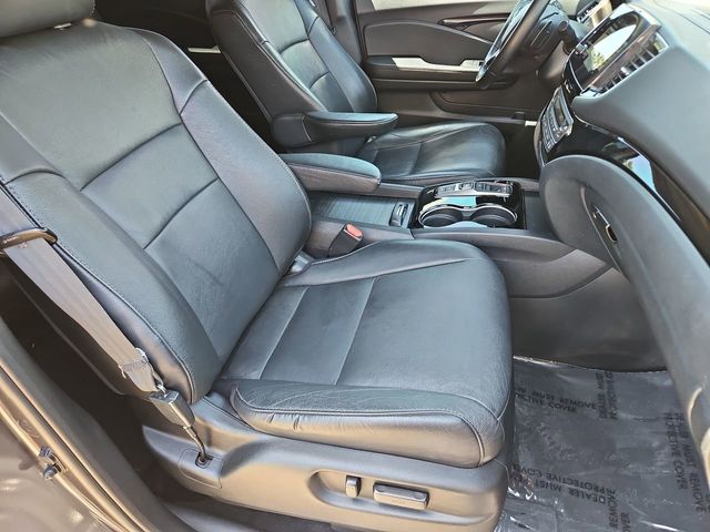 Thumbnail: 2020 Honda Pilot - 12