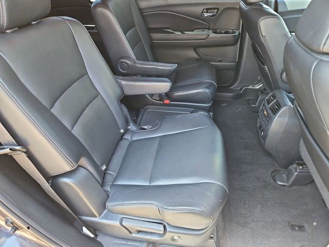 Thumbnail: 2020 Honda Pilot - 30