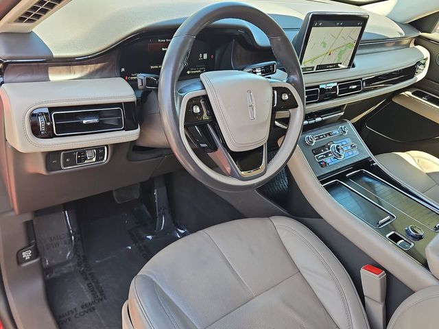 Thumbnail: 2020 Lincoln Aviator - 2