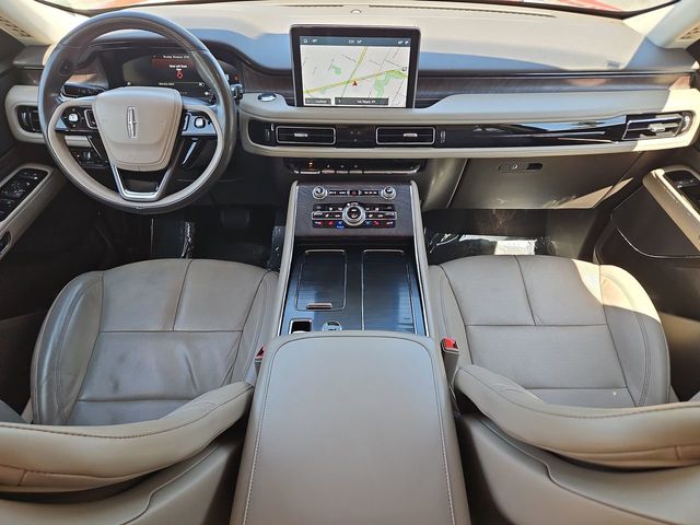 Thumbnail: 2020 Lincoln Aviator - 10