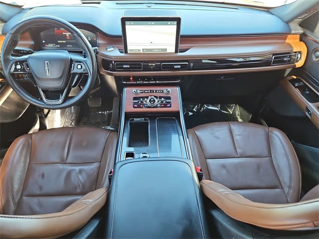 Thumbnail: 2023 Lincoln Aviator - 9