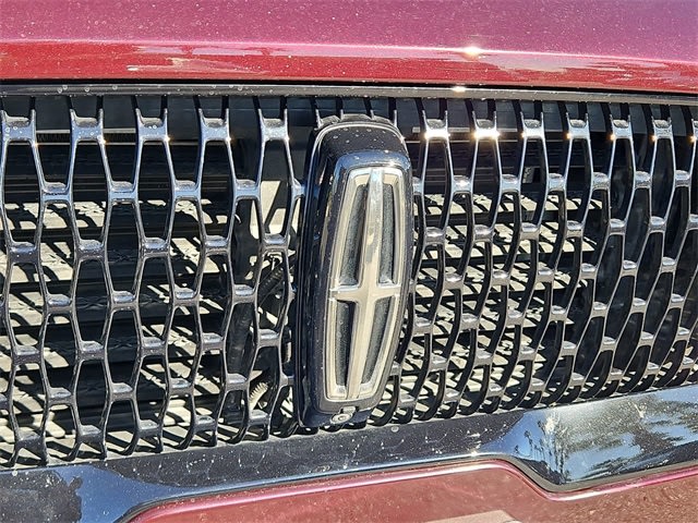 Thumbnail: 2023 Lincoln Aviator - 18