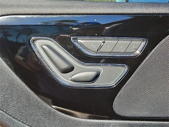 Thumbnail: 2023 Lincoln Aviator - 25