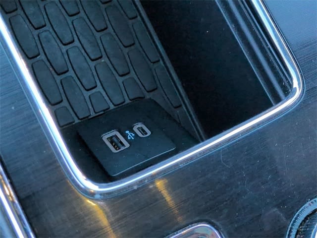 Thumbnail: 2022 Lincoln Aviator - 36