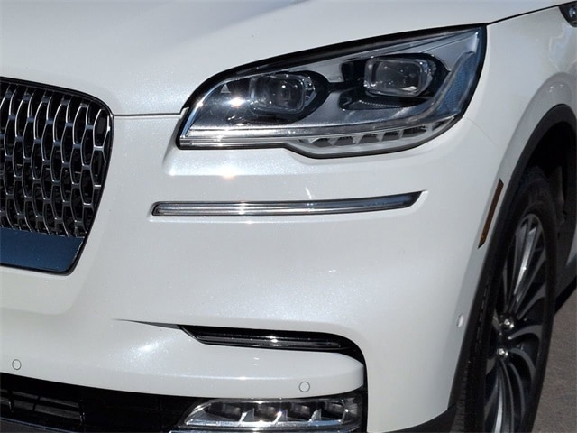 Thumbnail: 2022 Lincoln Aviator - 23