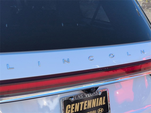 Thumbnail: 2022 Lincoln Aviator - 7