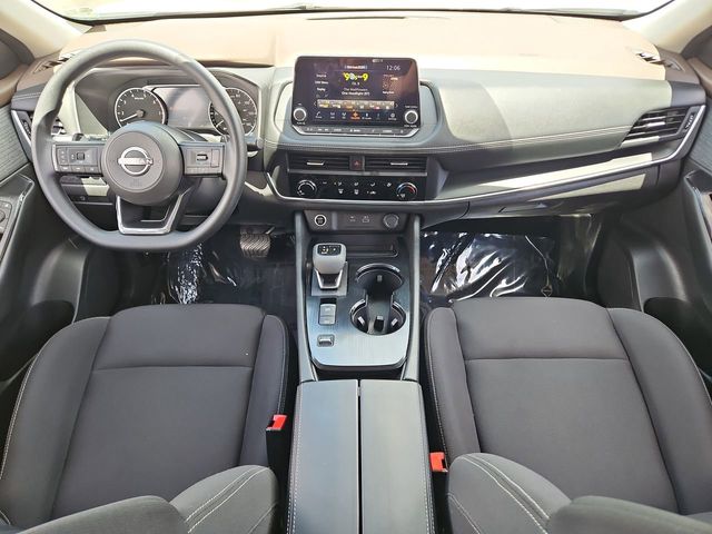 Thumbnail: 2023 Nissan Rogue - 10