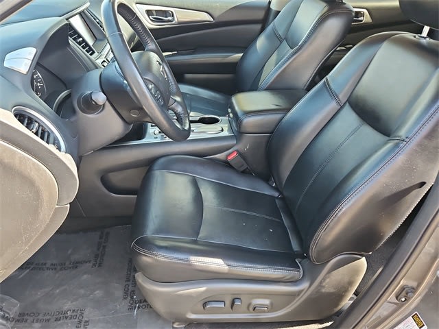 Thumbnail: 2020 Nissan Pathfinder - 11