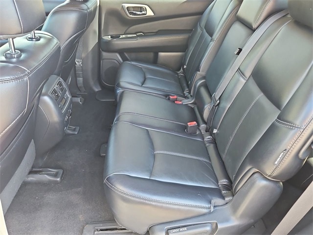 Thumbnail: 2020 Nissan Pathfinder - 28