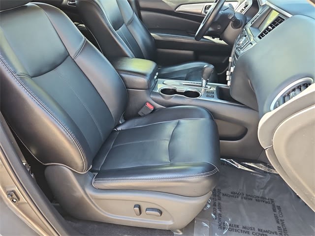 Thumbnail: 2020 Nissan Pathfinder - 12