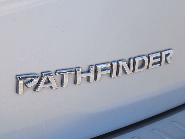 Thumbnail: 2017 Nissan Pathfinder - 25