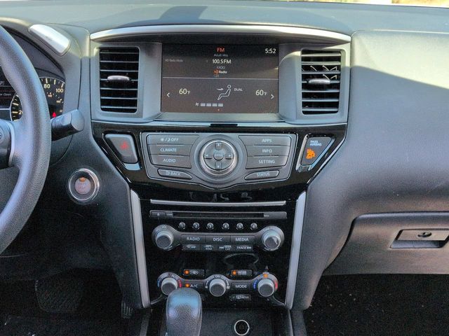 Thumbnail: 2017 Nissan Pathfinder - 15