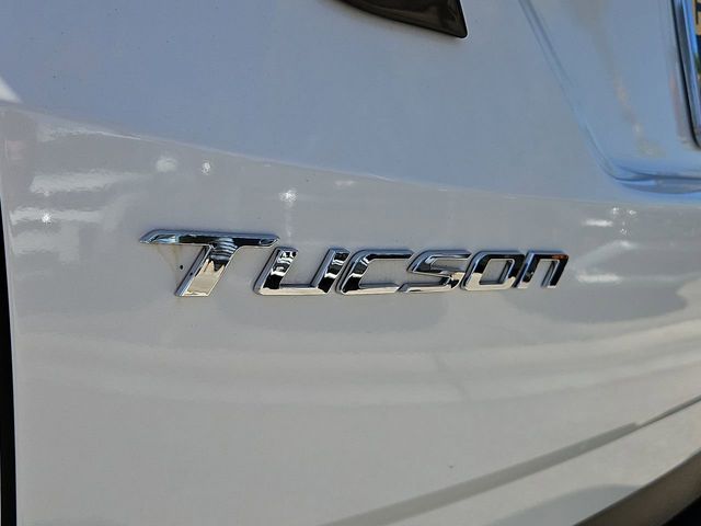 Thumbnail: 2022 Hyundai Tucson - 7