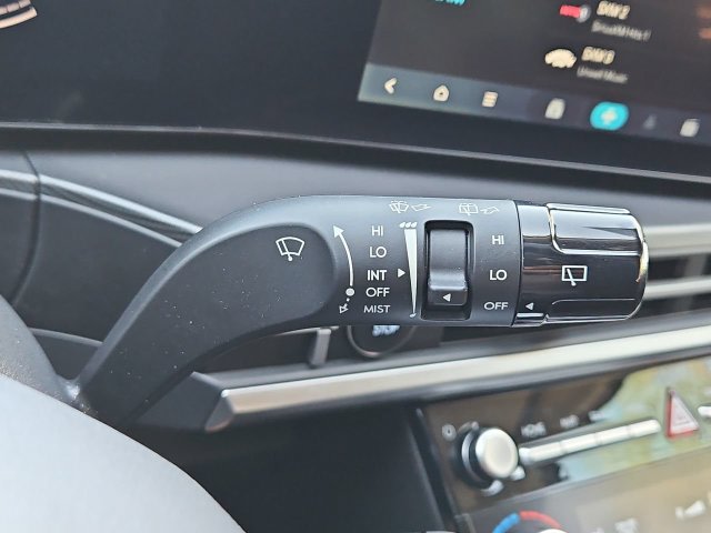 Thumbnail: 2024 Hyundai Santa Fe - 28