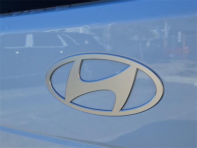 2025 Hyundai Santa Fe SEL 22