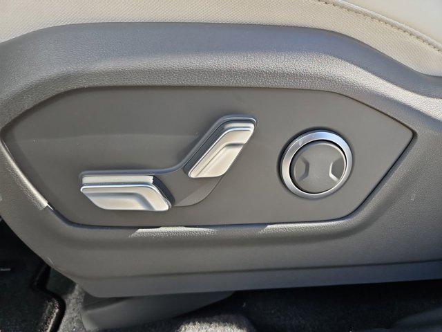 Thumbnail: 2026 Hyundai Santa Fe - 25