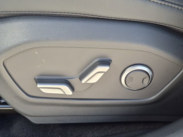 Thumbnail: 2027 Hyundai Santa Fe - 27