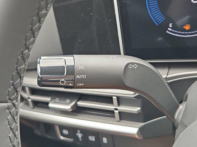 Thumbnail: 2027 Hyundai Santa Fe - 31