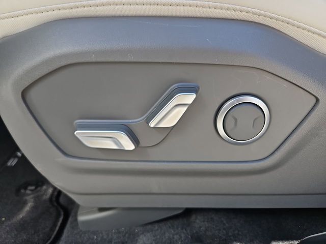 Thumbnail: 2026 Hyundai Santa Fe - 25