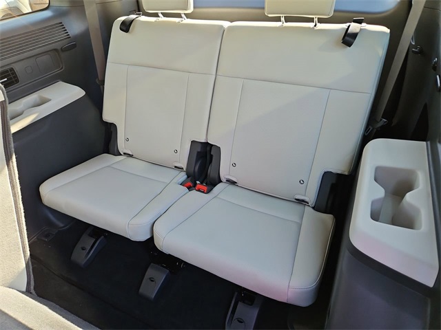 Thumbnail: 2025 Hyundai Santa Fe - 35