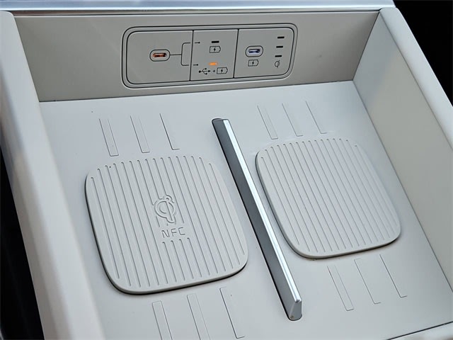 Thumbnail: 2025 Hyundai Santa Fe - 32