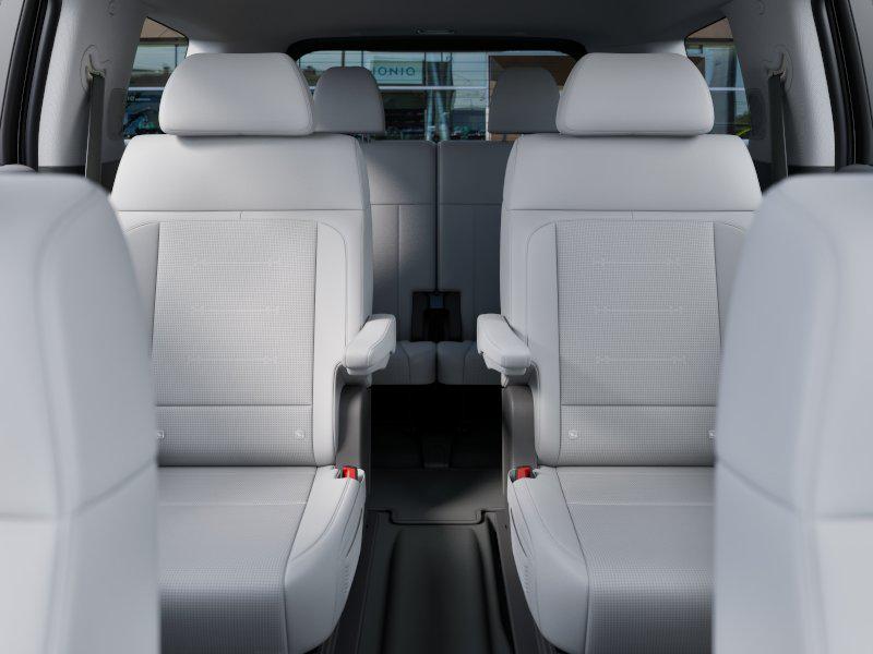 Thumbnail: 2026 Hyundai Santa Fe - 6