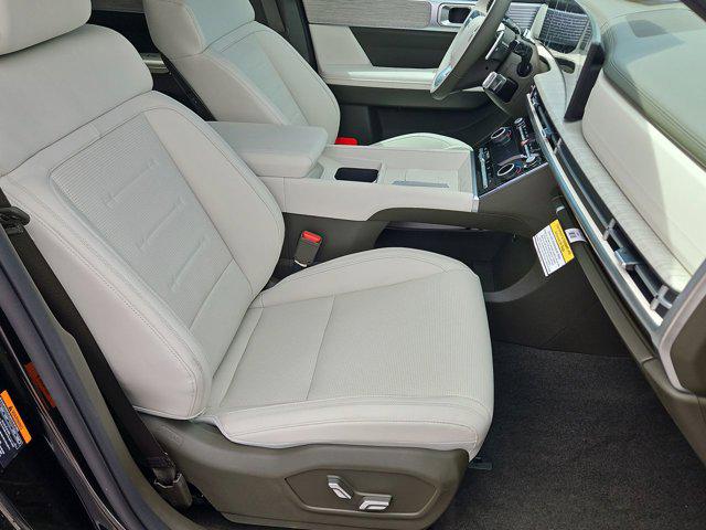 Thumbnail: 2025 Hyundai Santa Fe - 29